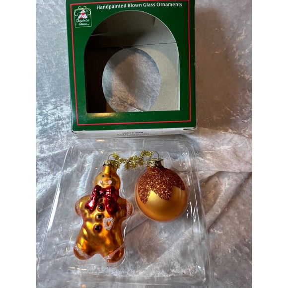 Christmas House Handpainted Blown Glass Ornaments Set of 2 Gingerbread & Ball - Picture 2 of 7